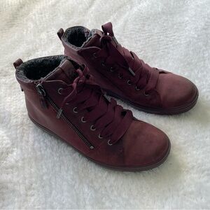 Ecco Burgundy Suede Ankle Boots Sz 7 / 38